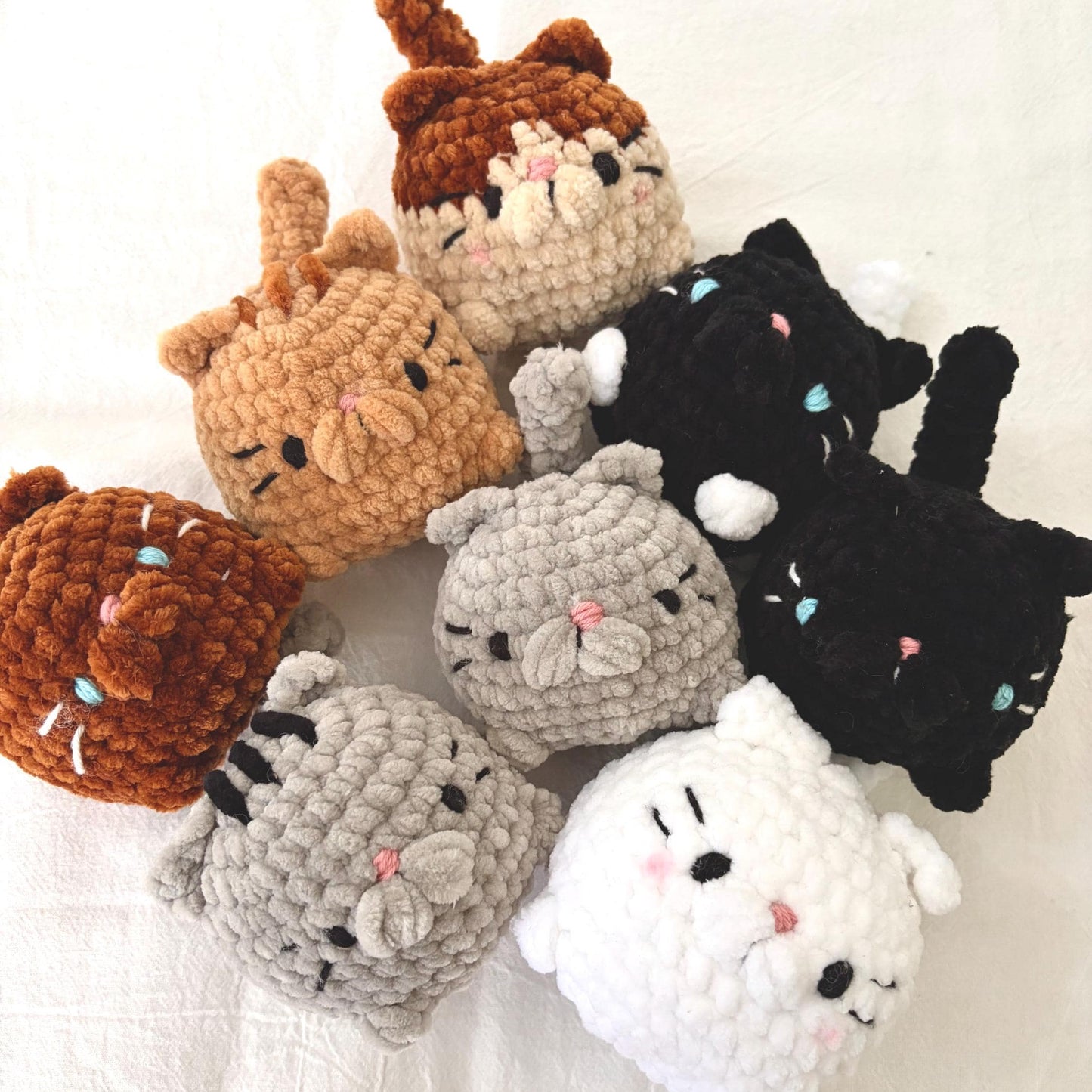 Kawaii Handmade Crochet Cat Plushies Squishy Toys
